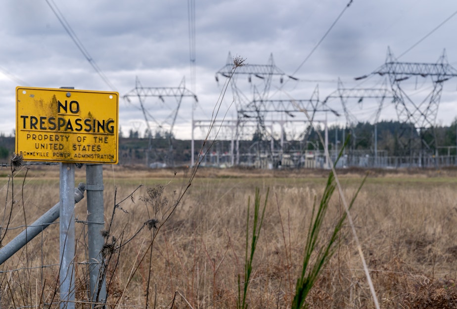 caption: This Bonneville Power Administration substation, photographed Jan. 5 near Eagle Creek, Oregon, was one of two Clackamas County electrical sites attacked in late November 2022.