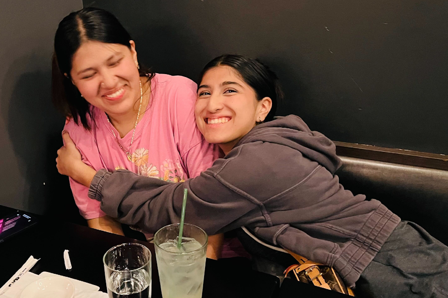 caption: Sisters Paulina (left) and Eva Solorio. Paulina chose to go to Mariner High School in Everett, Washington, while Eva chose to go to Kamiak High School in Mukilteo, Washington.